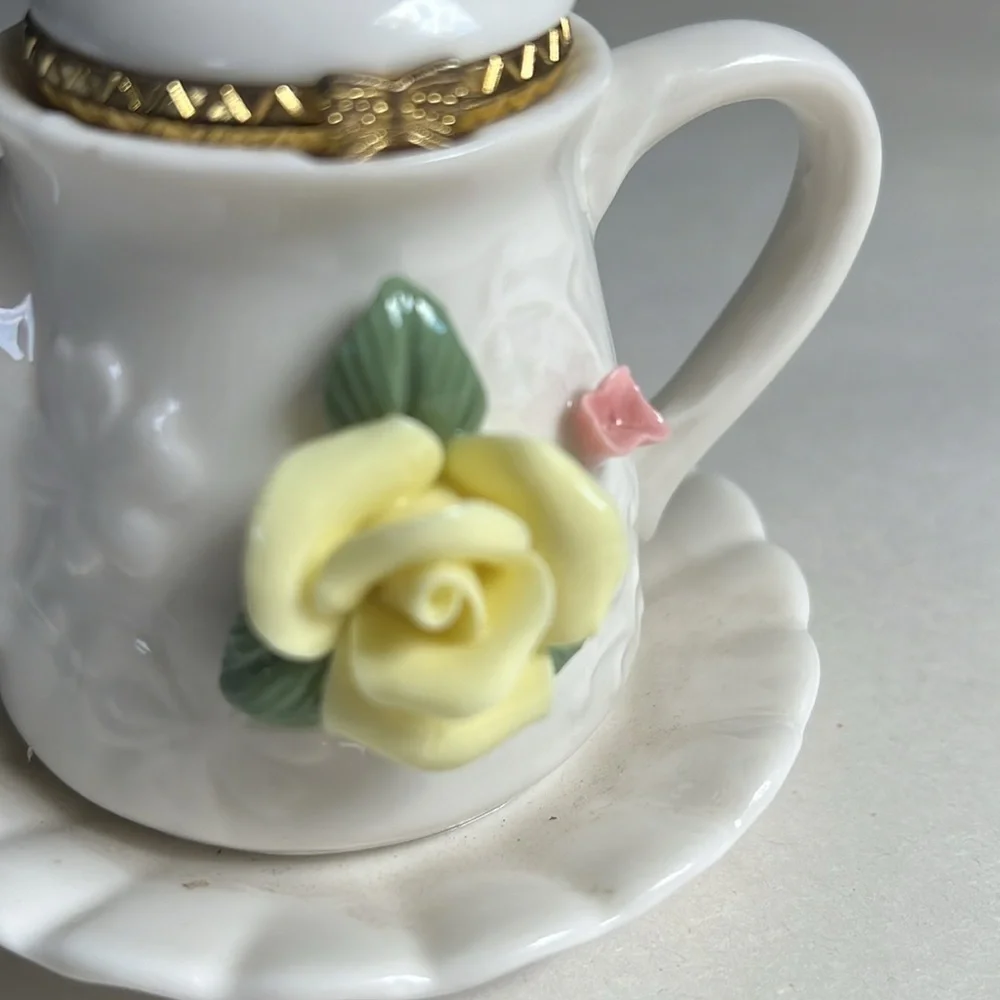 Mini Tea Pot Off White Fine Porcelain Capodimonte Yellow Rose FloralTrinket Box